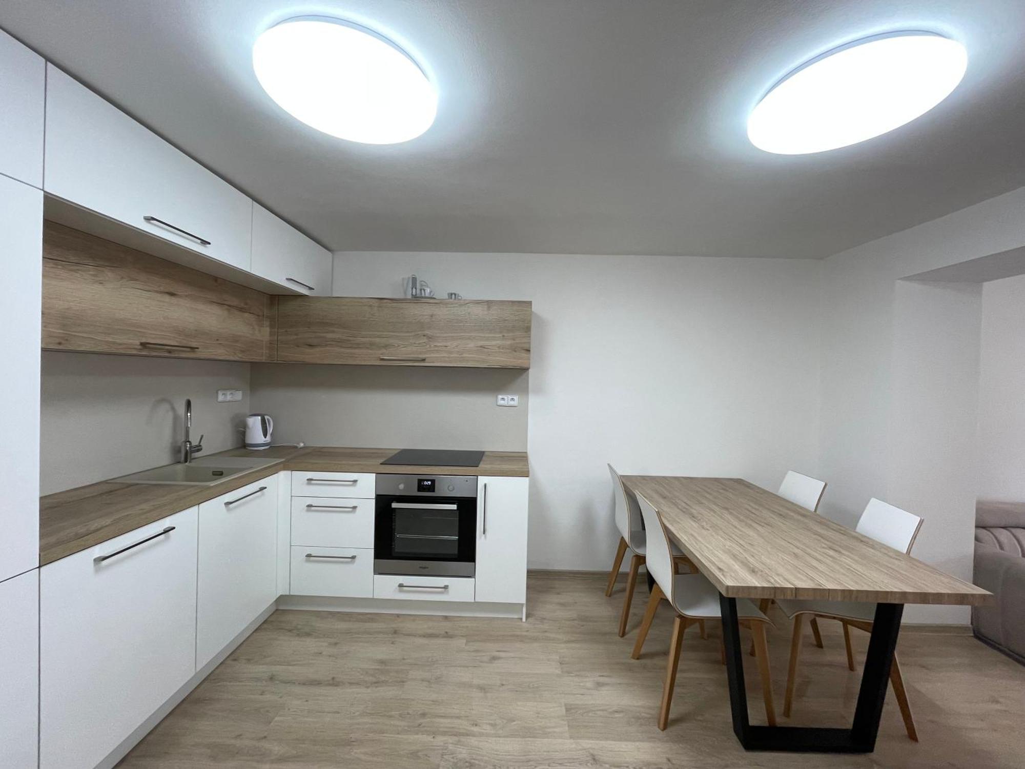 Apartman Sadova Zlín Extérieur photo